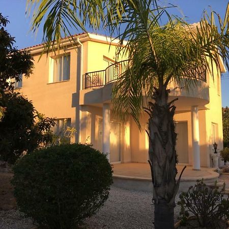 Villa Anthiana คอรัลเบย์ ภายนอก รูปภาพ