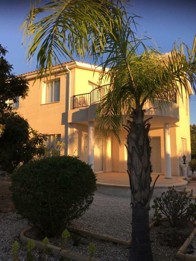Villa Anthiana คอรัลเบย์ ภายนอก รูปภาพ